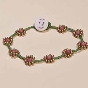 Dailsy Bracelet.jpg