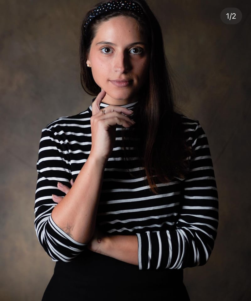 Ana Paula T.